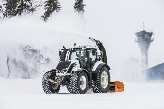 Valtra_T4_09