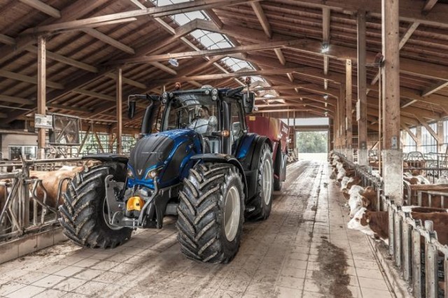 valtra_n4_p4j9367(36c)