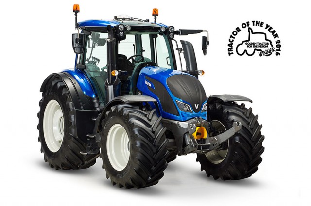 ValtraN174_TractorOftheYear_900x600